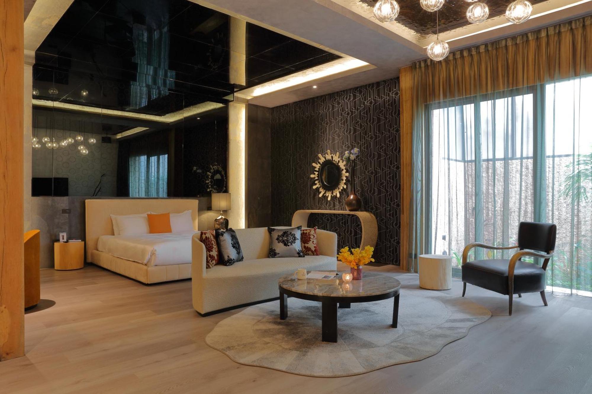 Mulan Motel Taichung Eksteriør billede